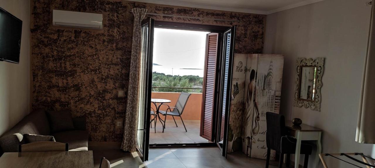 Castro Elafonisos Hotell Eksteriør bilde